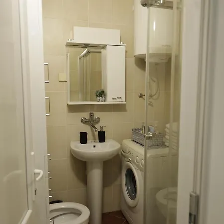 Apartment Alexandra *